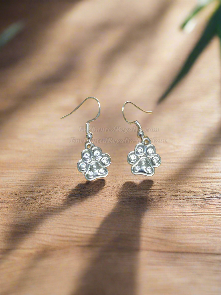 Pasos Cariñoso Dangle Earrings