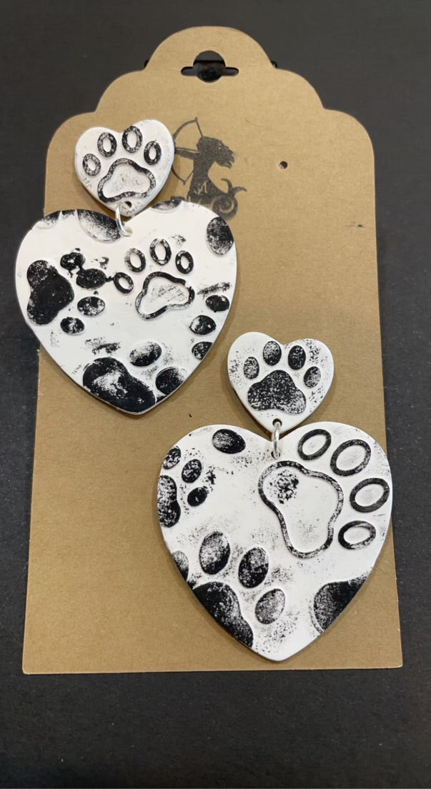 White and Black Heart Paw Print Stud Earrings