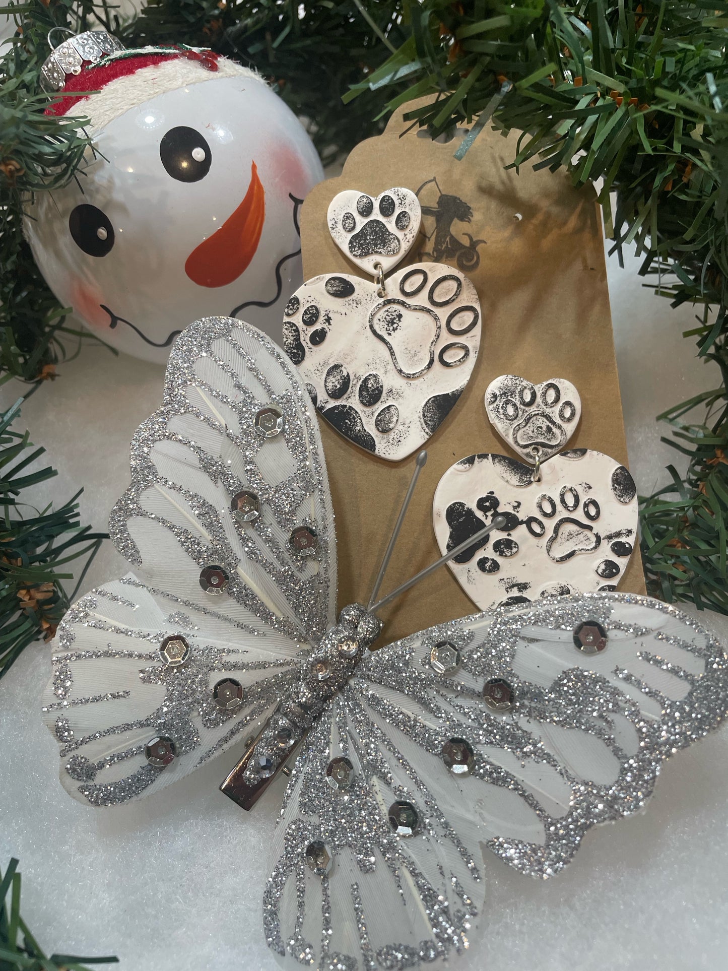 White and Black Heart Paw Print Stud Earrings